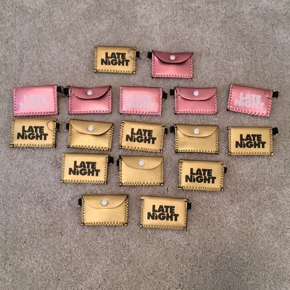 Metallic Chain Wallets / Keychain / Punk / Rock n Roll (2 each) - Picture 2 of 2